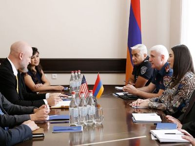 Арпине Саркисян и Александр Тигуя обсудили вопросы взаимодействия