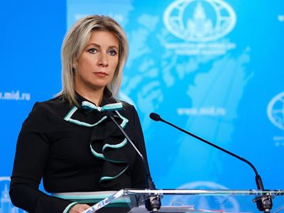 Захарова прокомментировала вопрос об уничтожении памятников советским героям армянского происхождения в Арцахе
