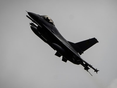 Ուկրաինայում ամերիկյան F-16 կործանիչ է ջախջախվել, օդաչուն զոհվել է. CNN