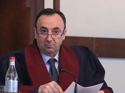 Адвокат: Грайр Товмасян не был уведомлен о судебных заседаниях