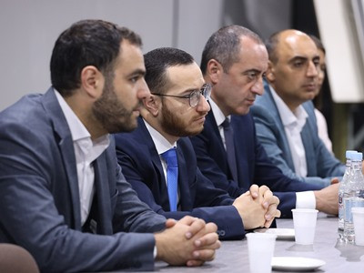 Министр высокотехнологической промышленности  ознакомился с перспективами космической отрасли Армении