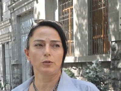 В Армении перед зданием Генеральной прокуратуры совершена попытка самосожжения