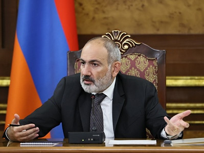 Пашинян возмутился тому, что на свадьбах и вечеринках не поднимают тост за налогоплательщика