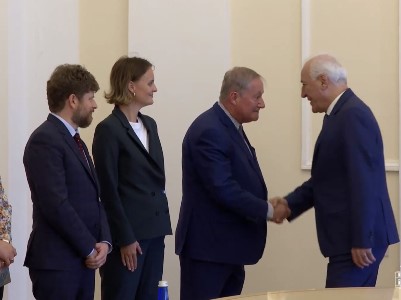 Վահագն Խաչատուրյանն ընդունել է Ֆրանսիայի Սենատի Հայաստան-Ֆրանսիա բարեկամական խմբի պատվիրակությանը