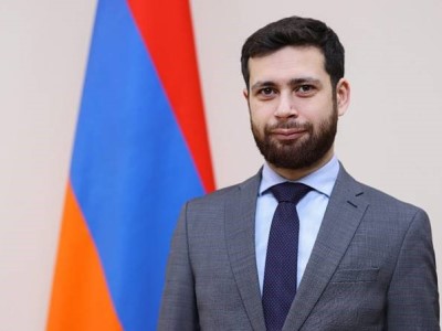 Костанян: Высоко ценим позицию Ирана относительно территориальной целостности Армении