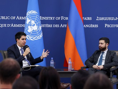 Կոստանյանը և ՄԱԿ Գլխավոր քարտուղարի երիտասարդության հարցերով փոխտեղակալը հանդիպում են ունեցել հայ երիտասարդների հետ