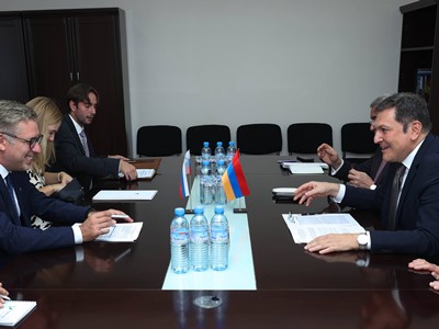 Заместители министра иностранных дел Армении провели встречу с госсекретарем МИД Словении
