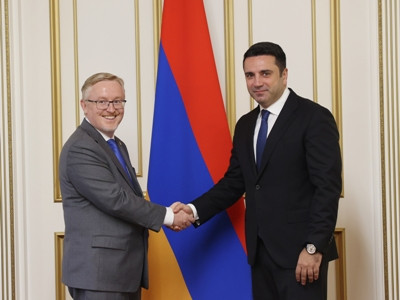 Ալեն Սիմոնյանը Կանադա այցից առաջ ընդունել է Հայաստանում Կանադայի դեսպան Էնդրյու Թըրներին