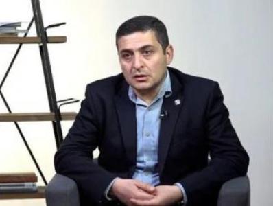 «Айакве»: Не может подписавший Пражское заявление человек вести политику возвращения армян в Арцах