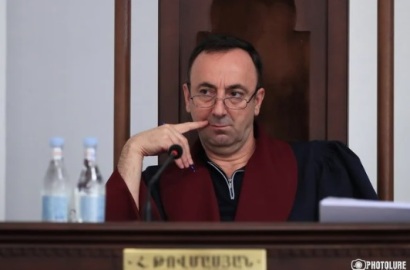 Հրայր Թովմասյանը մեղավոր ճանաչվեց, սակայն ազատվեց քրեական պատասխանատվությունից վաղեմության ժամկետի լրանալու հիմքով