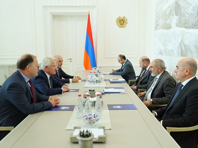 Նիկոլ Փաշինյանն ընդունել է Bank of Georgia ընկերության խորհրդի նախագահ Մել Քարվլին