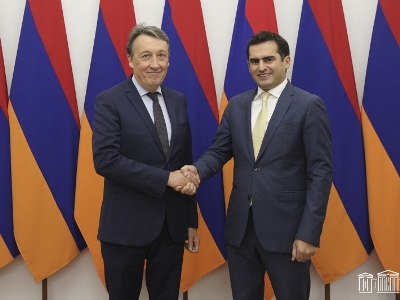 Բելգիայի դեսպանության հիմնումը կարեւոր է ՀՀ-ԵՄ գործընկերության զարգացման համատեքստում. Հակոբ Արշակյանը՝ նոր դեսպանին