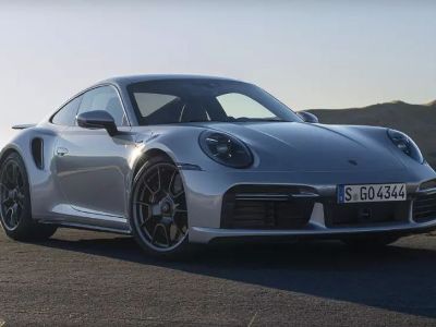 Porsche 911 Turbo gets special version in honor of its anniversary