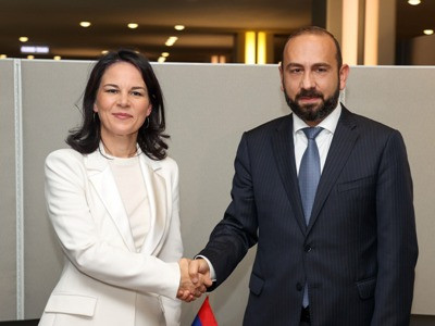 Այս պահին կա խաղաղության պայմանագրի կնքման իրական հնարավորություն. Միրզոյանը՝ Բերբոքին