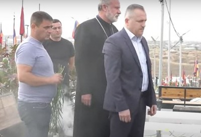 Սամվել Շահրամանյանն արցախցիների ուղեկցությամբ այցելեց «Եռաբլուր»