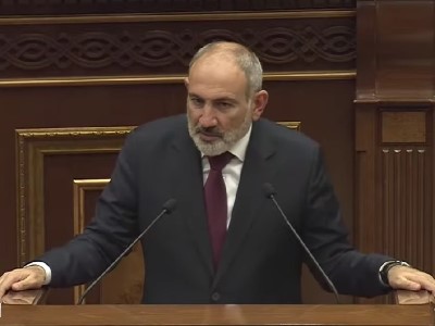 Пашинян объяснил, что имел в виду, сравнивая вопрос Нагорного Карабаха с «веревкой на шее Армении»