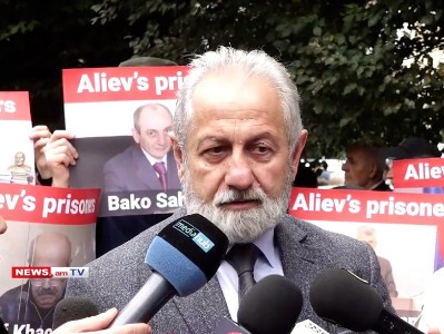 Гагик Багунц - Алену Симоняну: Слухи о гибели властей и Национального Собрания Арцаха преувеличены