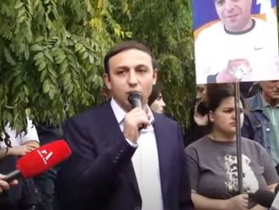 Степанян: Арман Татоян и Артак Бегларян находятся в Европе - они проводят встречи по вопросам армянских пленных