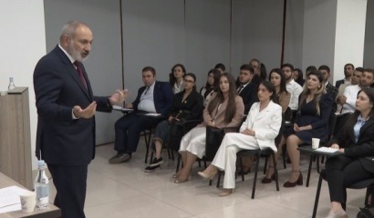 Никол Пашинян прочитал лекцию в школе демократии партии «Гражданский договор»