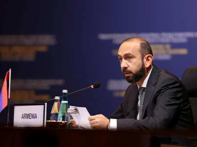 Հայաստանն ու Թուրքիան պայմանավորվել են գնահատել Գյումրի-Կարս երկաթուղով սահմանի անցման տեխնիկական պահանջները. Միրզոյան