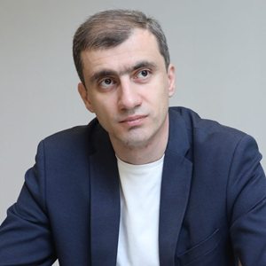 Оппозиционный политик об интервью спикера парламента Армении: Какой еще бывает госизмена?