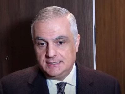 Вице-премьер Армении: Встречи с азербайджанцами проходят в рабочей атмосфере