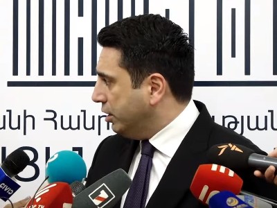 Թուրքիայից առաջարկ չի եղել միջնորդ լինել Հայաստանի և Ադրբեջանի միջև․ Ալեն Սիմոնյան