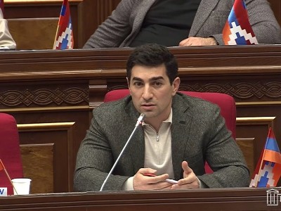 Кочарян – Пашиняну: Что Вы предпримите, если Азербайджан откажется уходить из окрестностей Джермука?