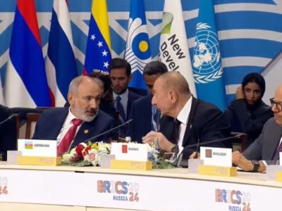 ԲՐԻԿՍ-ի գագաթնաժողովում Ալիևի և Փաշինյանի խոսակցությունը չխանգարեց ընդհանուր քննարկմանը. Պեսկով