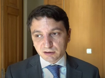Իմ աշխատավարձը համարժեք չէ իմ կատարած աշխատանքին, ավելի քիչ եմ ստանում. ֆինանսների նախարար