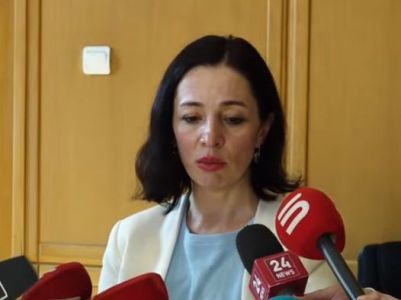 10 առարկաների մասով դասագրքեր չեն երաշխավորվել. նախապես ասվել է, որ ուսուցումը կազմակերպեն հին դասագրքերով. նախարար