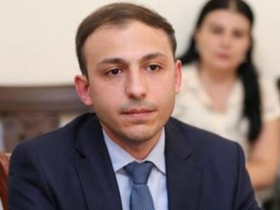 Հետաքրքիր է՝ այդ ո՞ր արցախյան շրջանակների հետ են քննարկել ու եկել արցախցիների շահերին հակասող այս որոշմանը. Ստեփանյան
