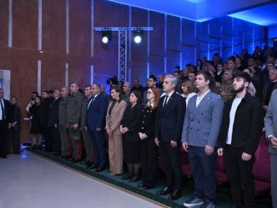 Աննա Հակոբյանը ներկա է գտնվել ՀՀ Ազգային հերոս գնդապետ Վահագն Ասատրյանի հիշատակին նվիրված հուշ-ցերեկույթին