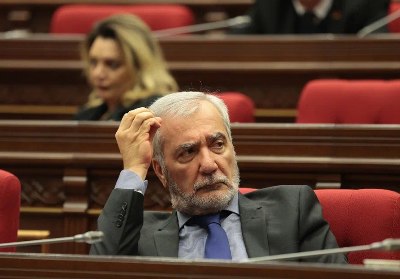 «Ժողովուրդ». Անդրանիկ Քոչարյանի պաշտոնանկության հարցը կքննարկվի նաև այսօր