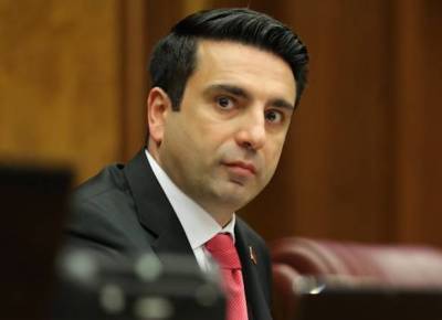 «Հրապարակ». Ալեն Սիմոնյանն անդրդվելի է