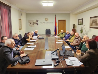 Շարունակվում է «Երևանի փոքր կենտրոնի կառուցապատման մասին» օրենքի նախագծի վերաբերյալ մասնագիտական քննարկումը