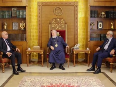 Արամ Ա կաթողիկոսը քննարկել է Հայաստանի արտաքին հարաբերությունների զարգացումները