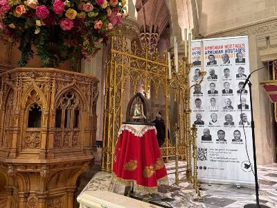 Сегодня в женевском соборе Сен-Пьер состоится молебен за возвращение армянских пленных из Баку