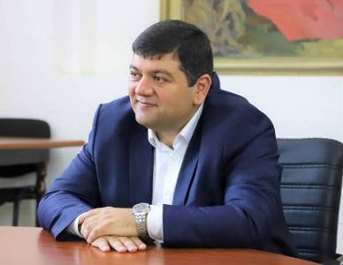 Կապանի համայնքապետ Փարսյանի Lexus-ը հրդեհելու գործով քրեական վարույթի նախաքննությունն ավարտվել է. ՔԿ