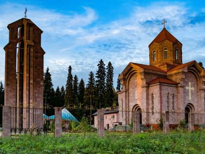 В Ижевске торжественно открыли Армянскую апостольскую церковь