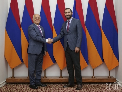 Երկու երկրները համագործակցության մեծ ներուժ ունեն. Բաքոյանը՝ Իրաքի դեսպանության գործերի ժամանակավոր հավատարմատարին