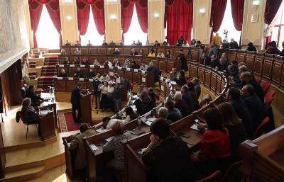 «Հրապարակ». Գյումրիում ուզում են կրկնել Երևանի փորձը. ընդդիմությունն անակնկալի է եկել
