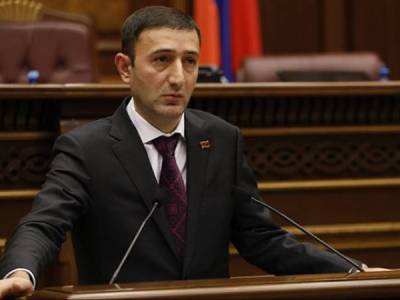 Ձեզ ոչ փողոցում են ընդունում, ոչ էլ ԱԺ-ում եք հարմարավետ զգում. Բաբկեն Թունյանը՝ ընդդիմությանը