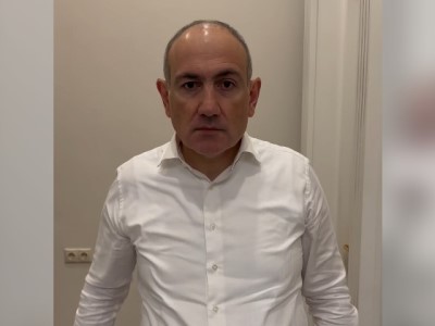 Премьер-министр Армении сбрил бороду