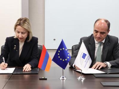 Ինեկոբանկի ու Եվրոպական Ներդրումային Բանկի միջեւ ստորագրվել է 40 միլիոն եվրո ֆինանսավորման վերաբերյալ պայմանագիր