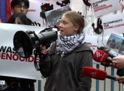Тунберг призвала участвующих в COP29 должностных лиц посетить армянских пленных и заложников в Баку