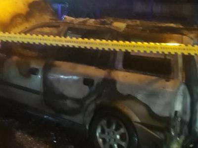 В Ереване сгорел автомобиль