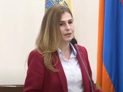 Ձենդ կտրի. Մենք մեր քաղաքացու պատվիրակածը չենք ծախում կուլիսներում՝ փայ բաժին մտնելով. Աբգարյանը՝ Խաչատրյանին