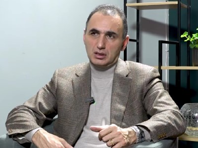 Чалабян: Пашинян жертвует частью команды и готовится к выборам