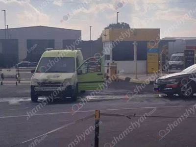 «Զվարթնոցի» բեռնային համալիրի մոտ հրդեհ է բռնկվել «Ոսկերչական ֆաբրիկա» ՍՊԸ-ին պատկանող «Ford Transit»-ում